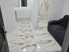 1 Decembrie, metrou